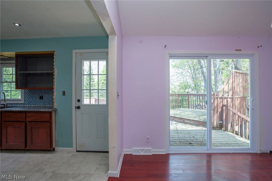 Royal Blvd - Residential