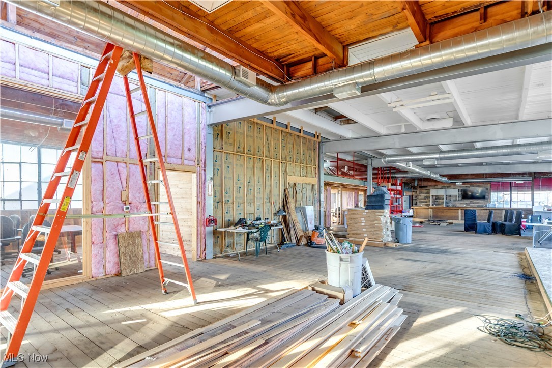 Bradley & Cobbs Madison Park Al - Commercial Sale