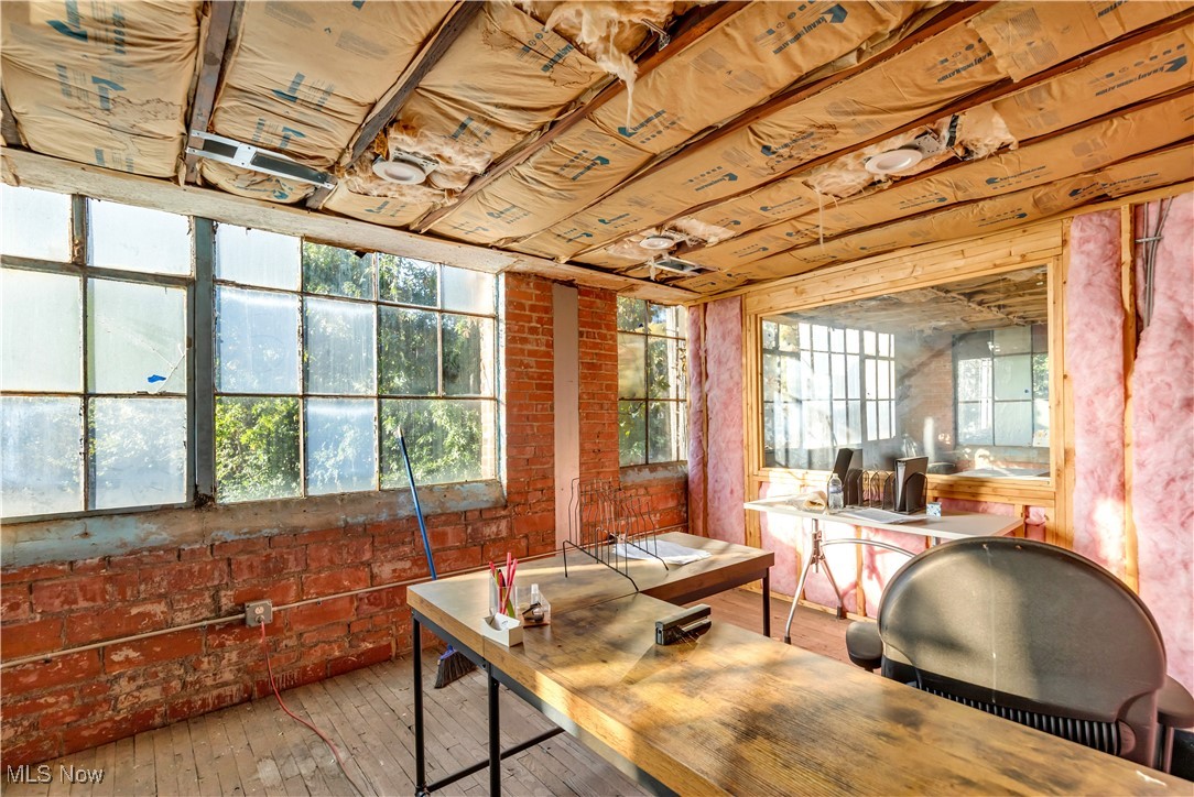 Bradley & Cobbs Madison Park Al - Commercial Sale