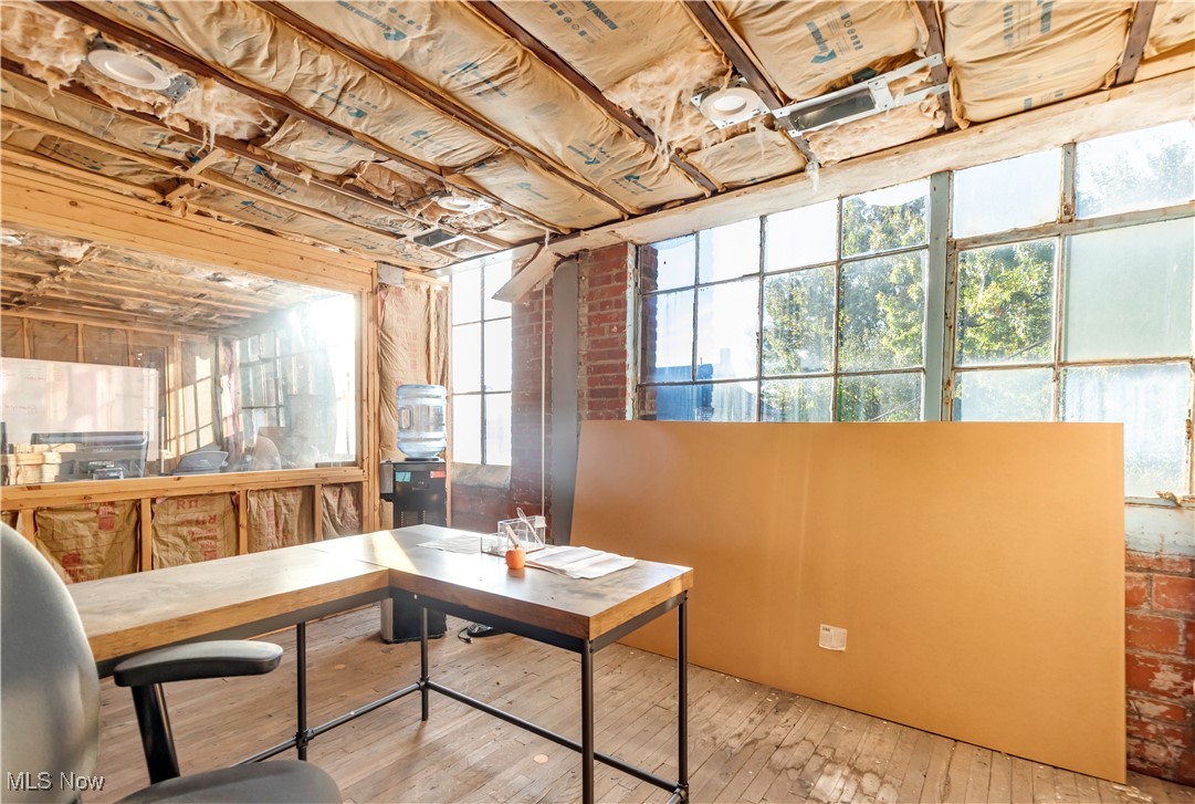 Bradley & Cobbs Madison Park Al - Commercial Sale