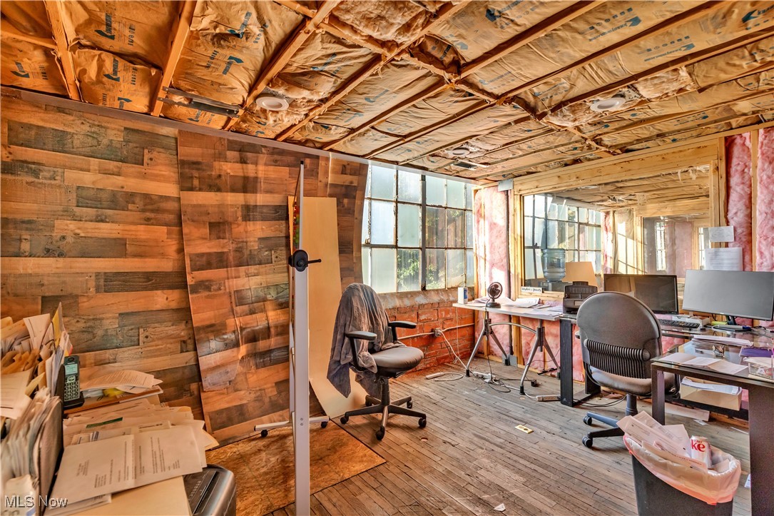 Bradley & Cobbs Madison Park Al - Commercial Sale