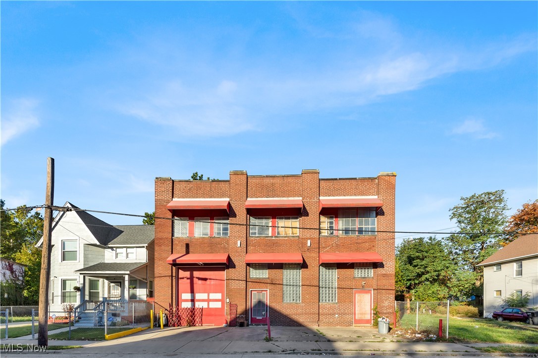 Bradley & Cobbs Madison Park Al - Commercial Sale