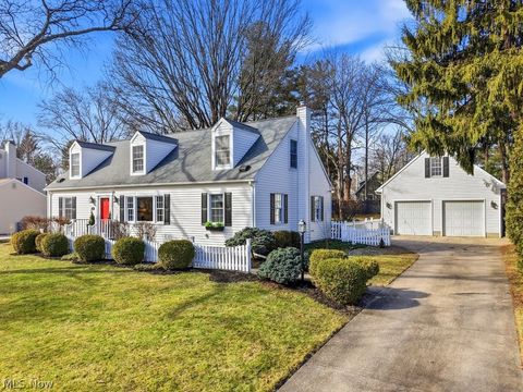 54 E Case Drive Hudson OH 44236