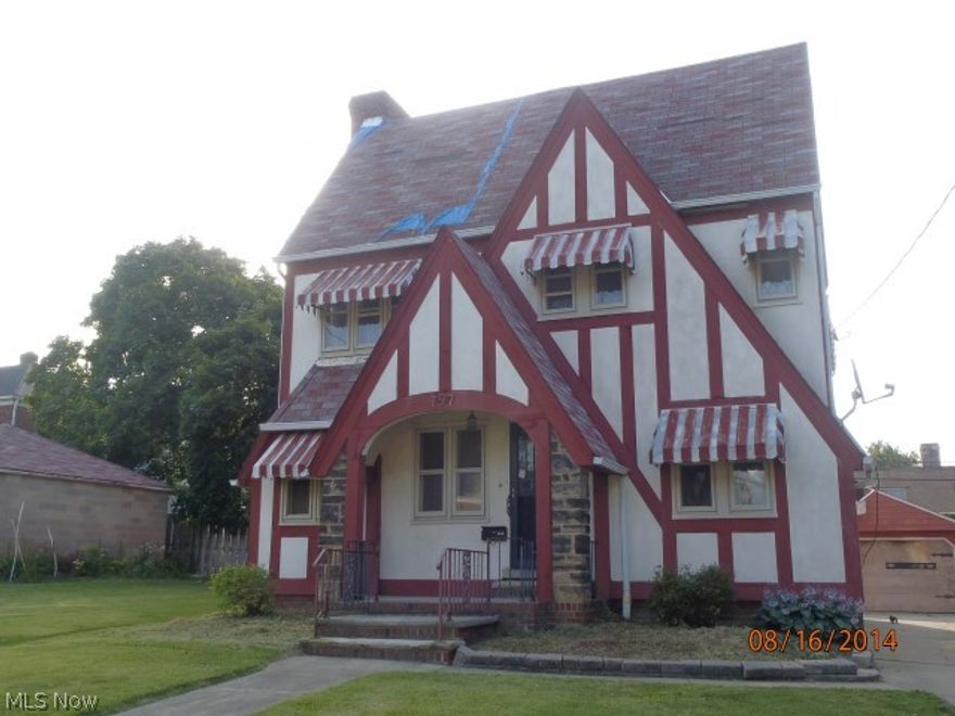 Great Investment Opportunity with this Large Cleveland Double!!  Over 2400 Sq Ft of Living space with each unit having 2 bedrooms and 1 full bath. The 3rd floor finished attic has an additional 2 bedrooms and 1 full bathroom suite. Live on one floor and rent the other. Wood floors and built ins in Dining room. Decorative fireplace in each unit. Plenty of storage in full unfinished basement. Fully fenced in yard. 2 car detached garage. Easy access to highways, shopping, and restaurants.
This is a HomePath property.