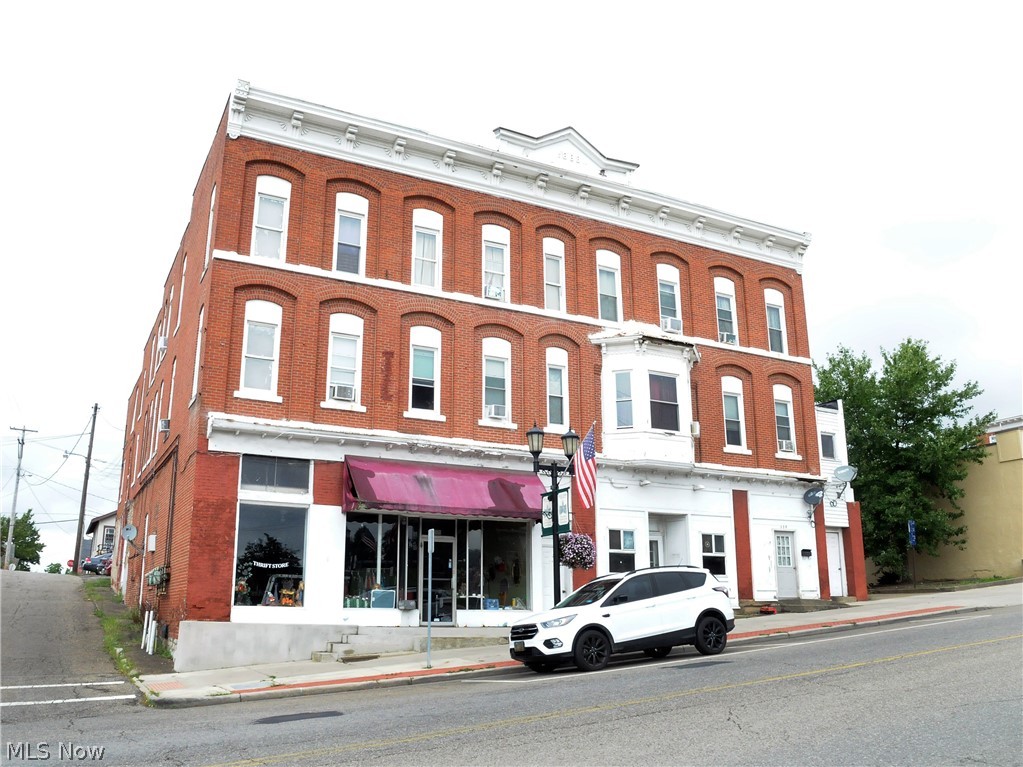 Cambridge - Commercial Sale