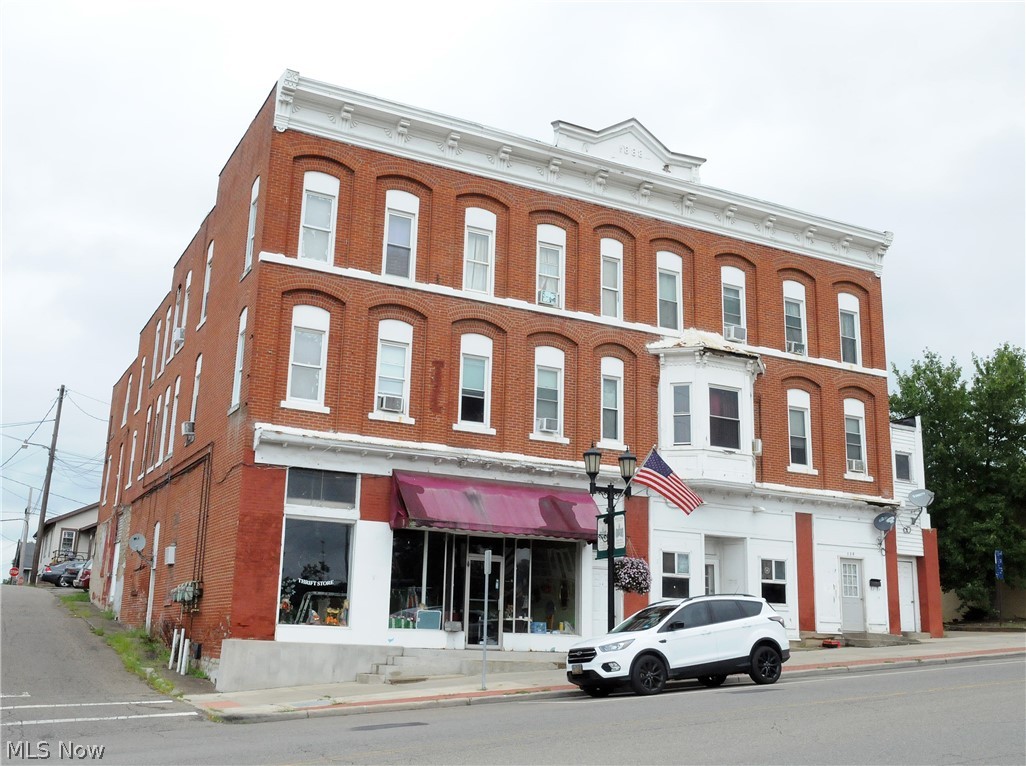 Cambridge - Commercial Sale