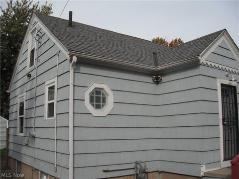 Tiny photo for 1382 Madison Avenue, Lorain, OH 44053 (MLS # 5255697)