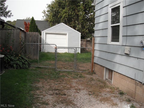 Tiny photo for 1382 Madison Avenue, Lorain, OH 44053 (MLS # 5255697)