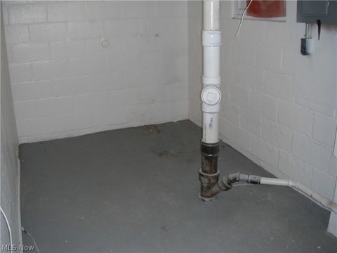 Tiny photo for 1382 Madison Avenue, Lorain, OH 44053 (MLS # 5255697)
