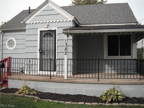 Tiny photo for 1382 Madison Avenue, Lorain, OH 44053 (MLS # 5255697)
