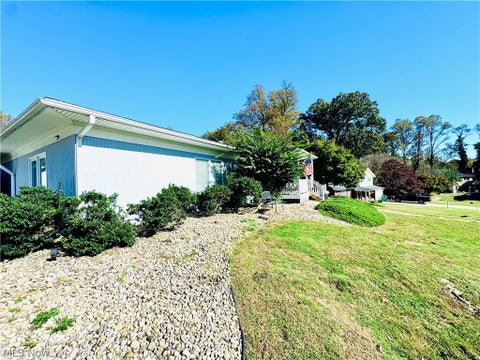 Tiny photo for 9 Willowbrook Drive DR, Parkersburg, WV 26101 (MLS # 5255848)