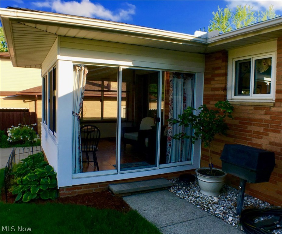 Ridge Road 02 - Residential