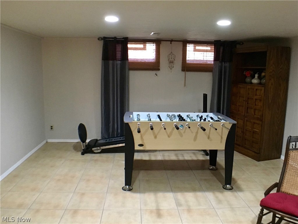 Ridge Road 02 - Residential