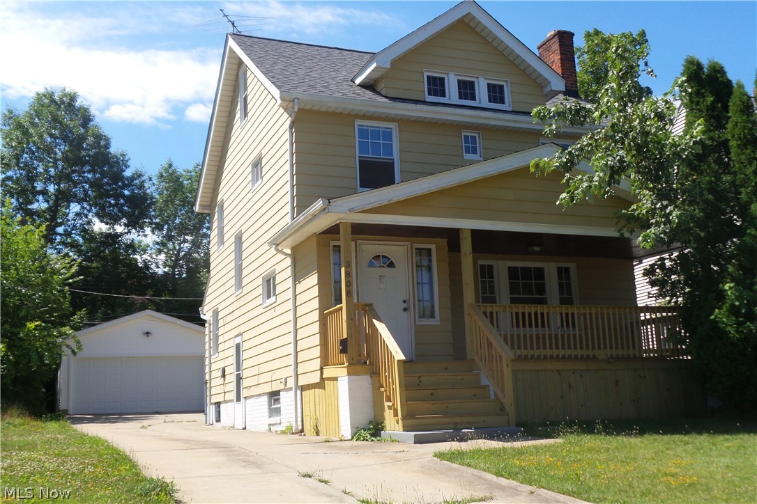 Cleveland Heights Blvd - Residential