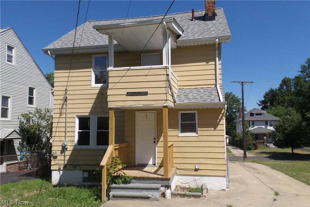 Cleveland Heights Blvd - Residential