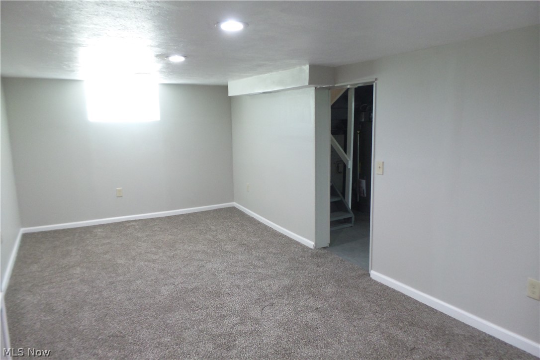 Cleveland Heights Blvd - Residential