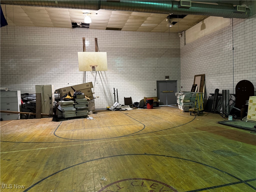 Elwell & Marvins Allotment - Commercial Sale