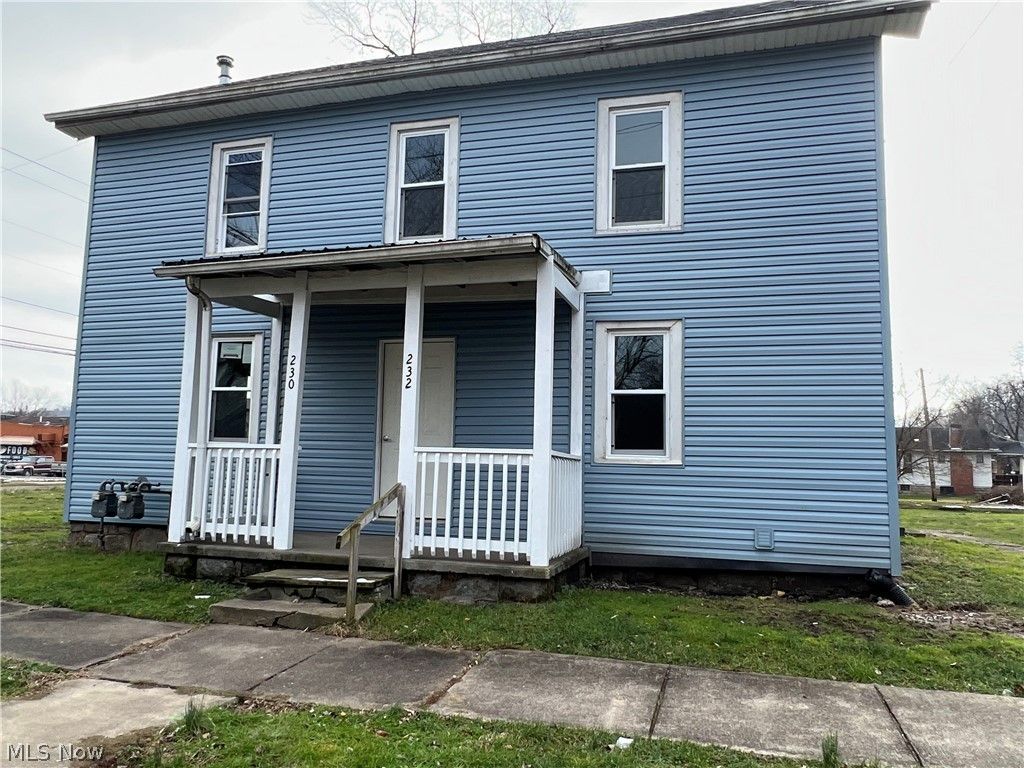 Photo of 230 Van Buren Street, Zanesville, OH 43701 (MLS # 5196259)