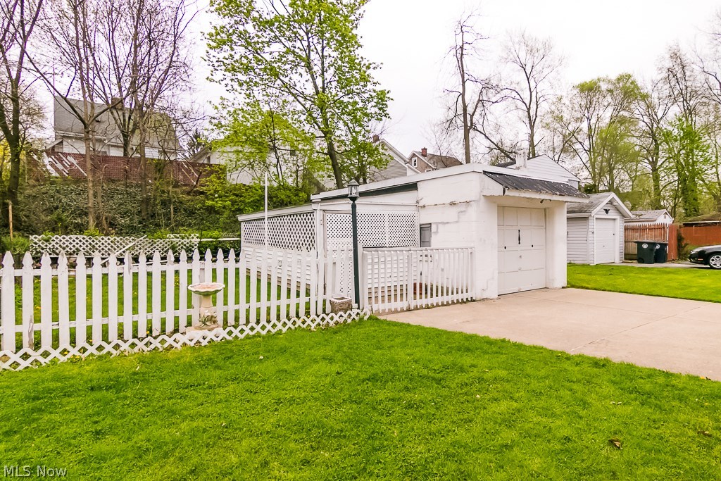 Kneale - Residential