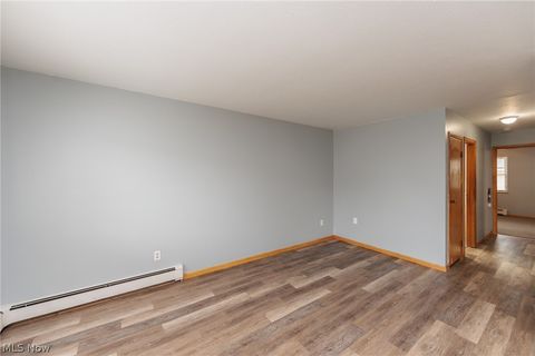 Tiny photo for 3405 W 132nd Street, Cleveland, OH 44111 (MLS # 5186718)