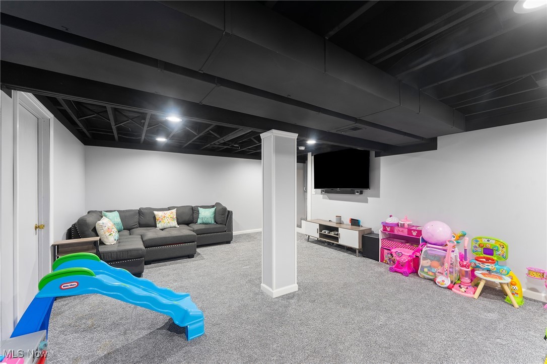 Roseview Acres - Residential