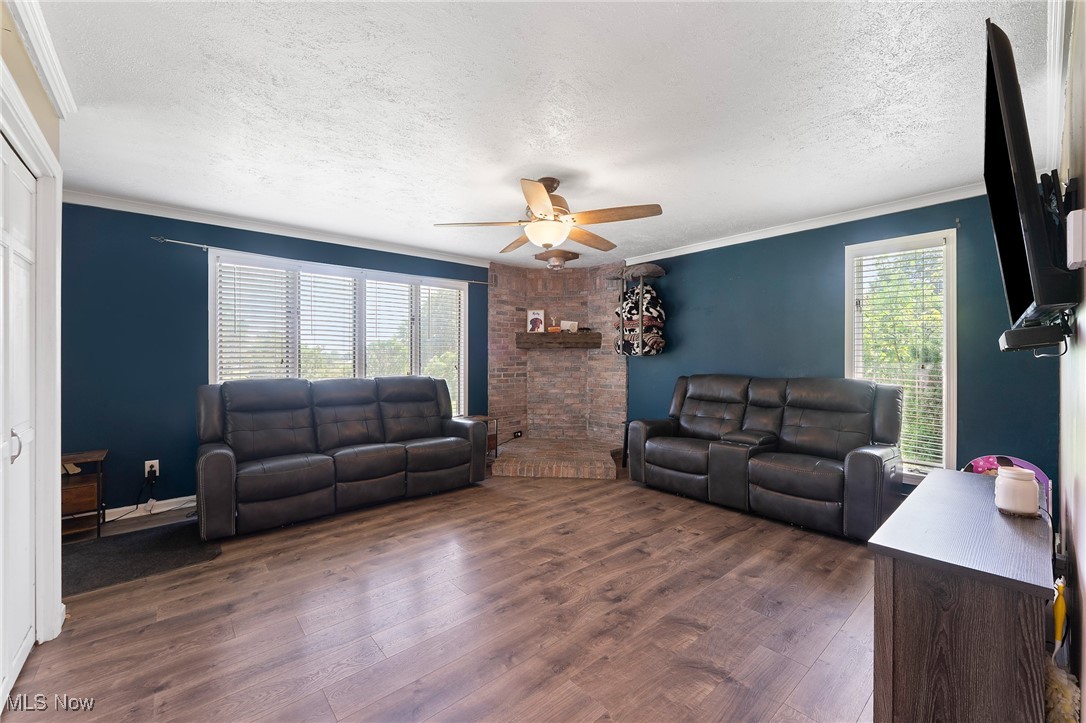 Roseview Acres - Residential