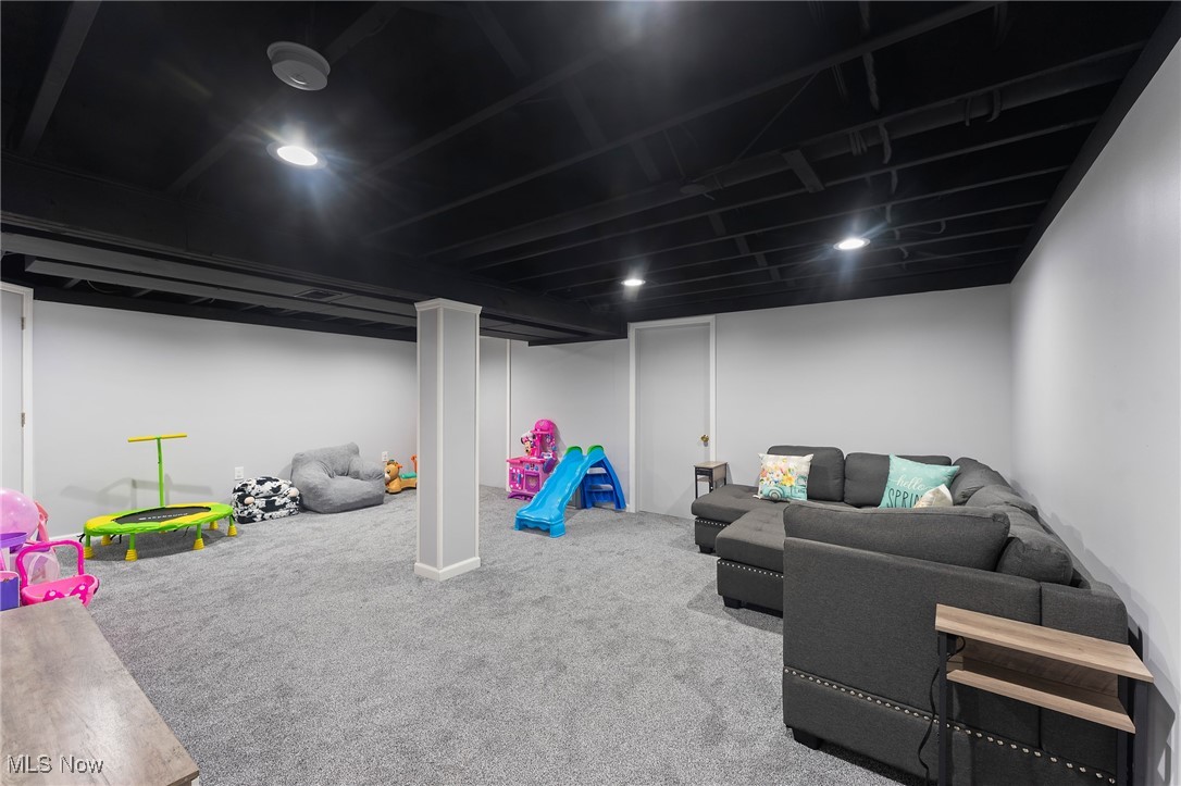 Roseview Acres - Residential