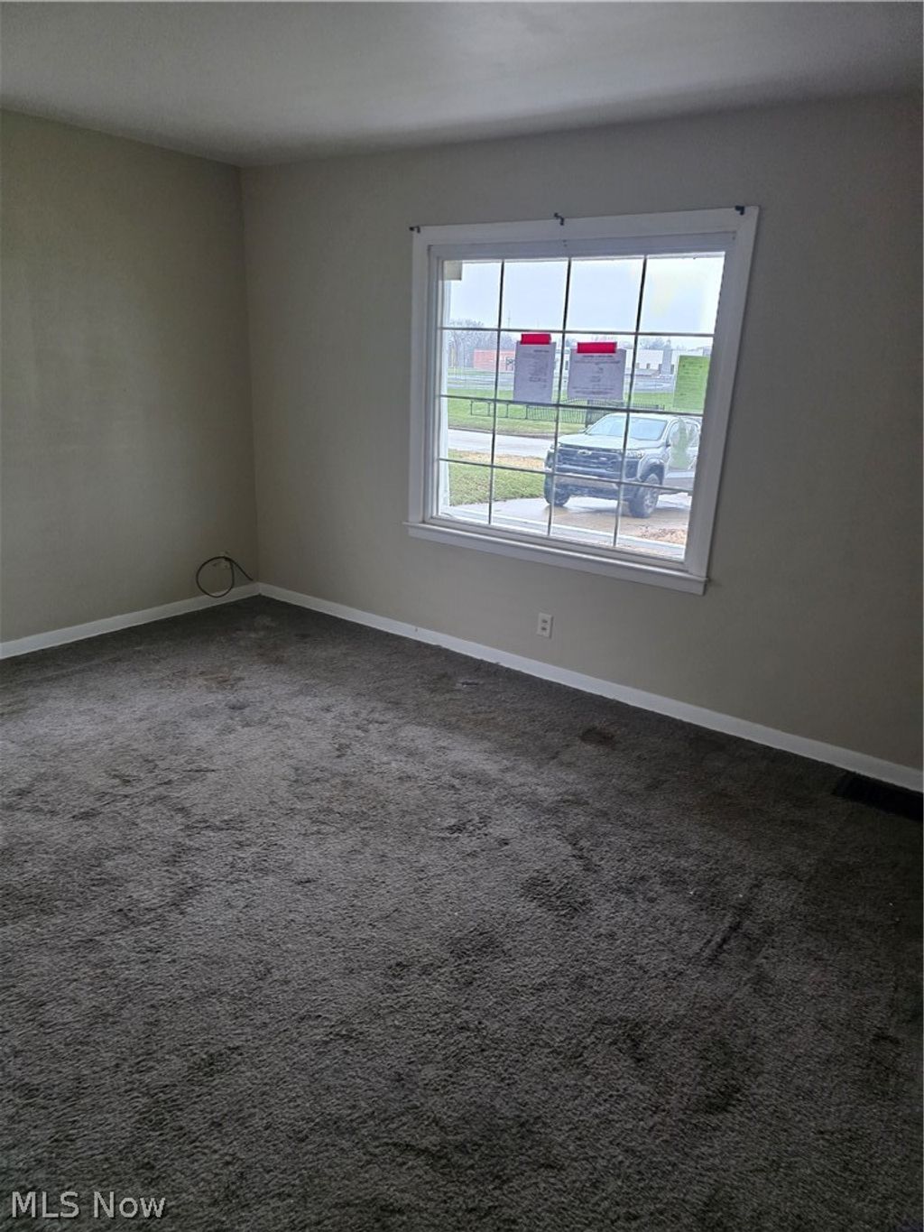 Photo of 752 Laird Avenue NE, Warren, OH 44483 (MLS # 5185732)