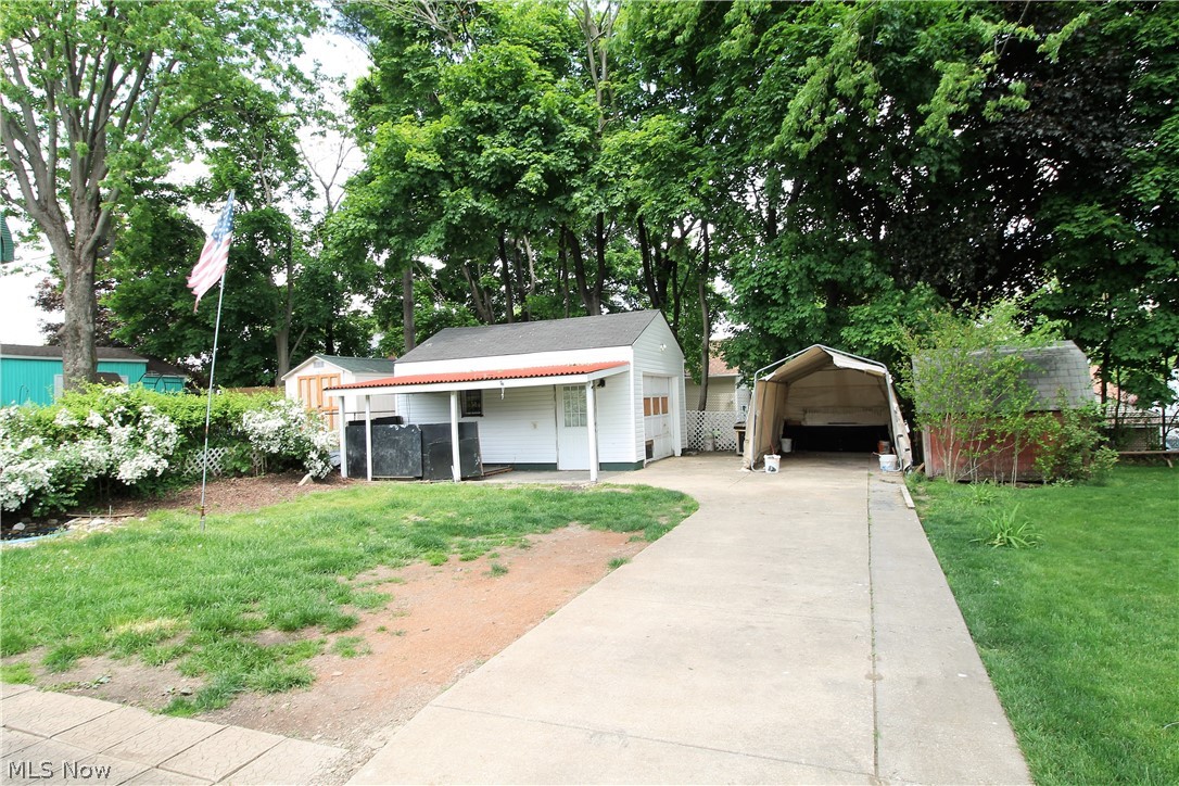 Knollwood - Residential
