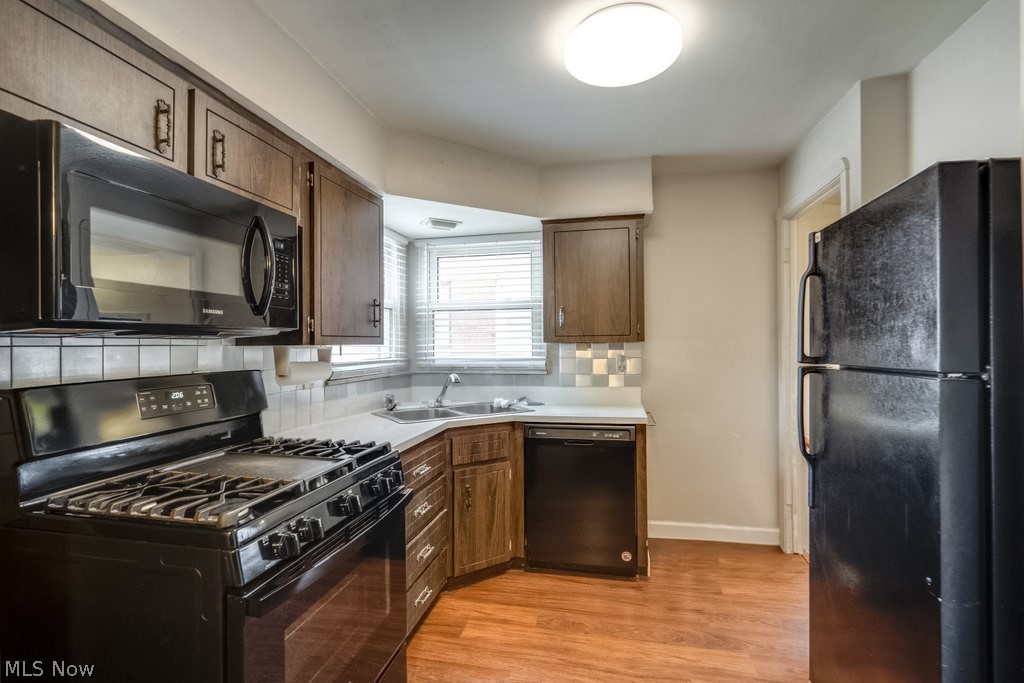 Ridgewood 05 - Residential