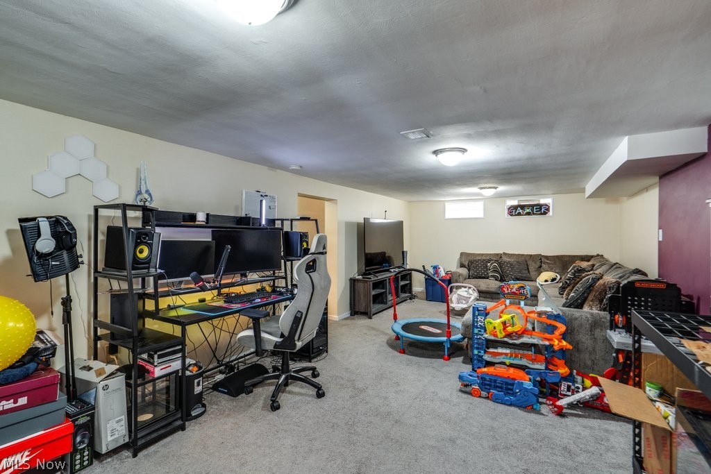 Ridgewood 05 - Residential