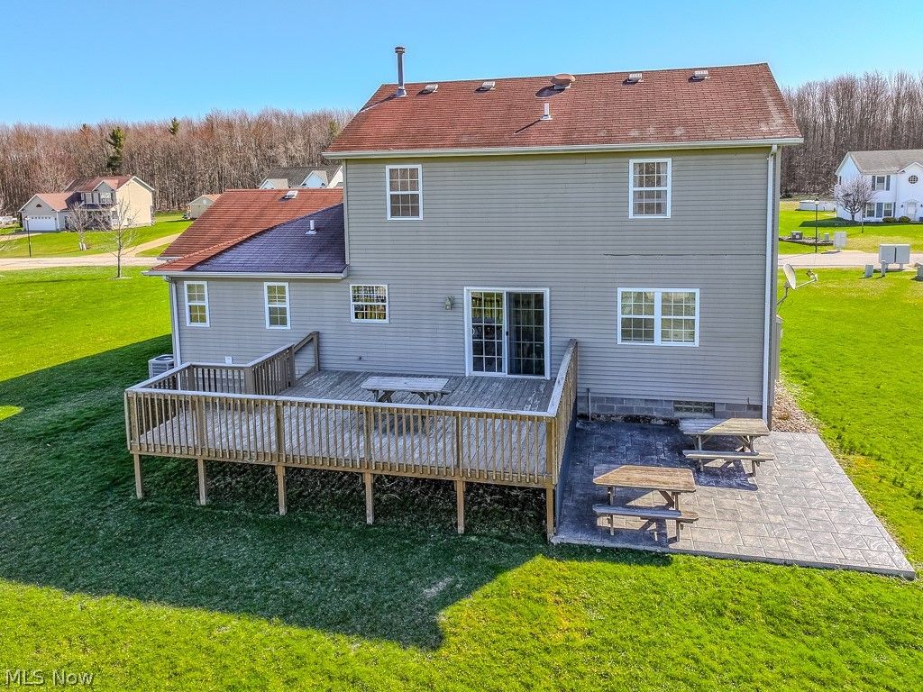 Photo of 1999 Beringer Place, Harpersfield, OH 44041 (MLS # 5194127)