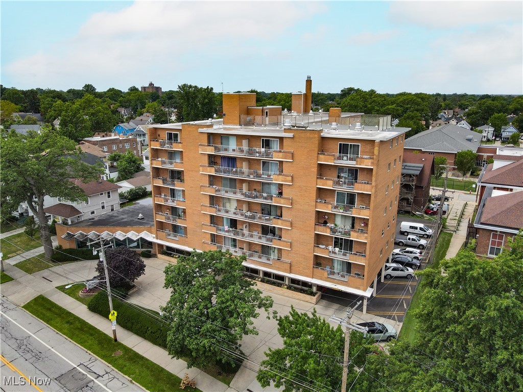 Kirtland House Condo - Residential