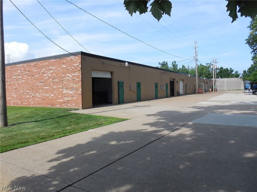 located in industrial area.  Unit has small office and restroom