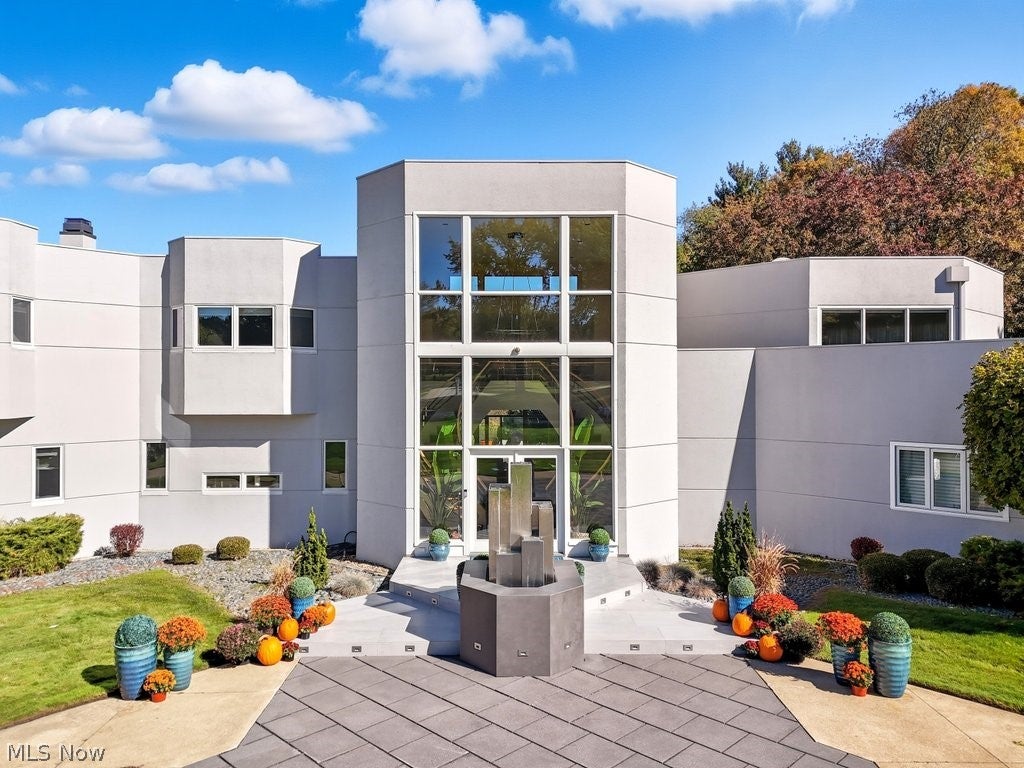 4735 Mallard Pond Drive