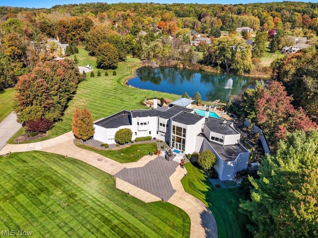 4735 Mallard Pond Drive