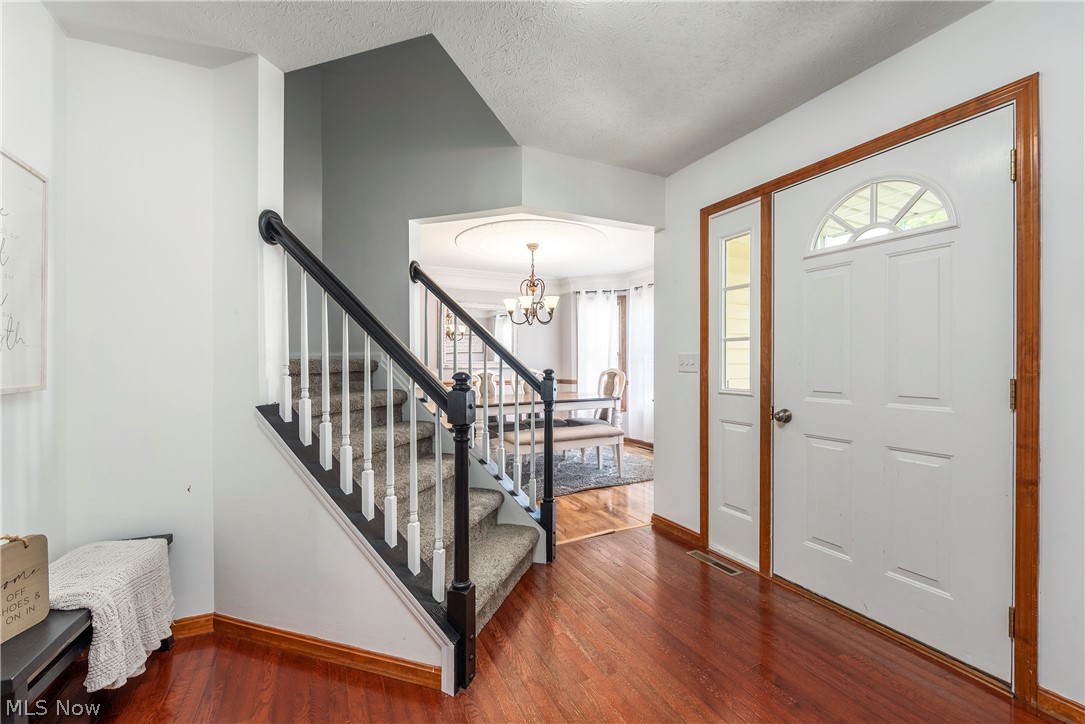 3752 Sandlewood Drive