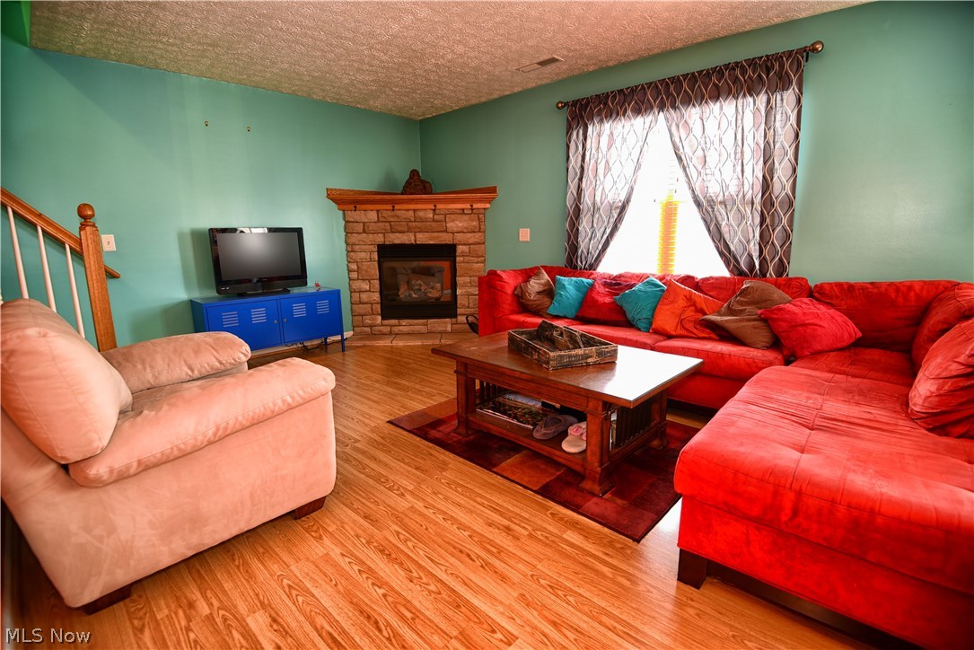 Village/Marsh Lndg Condo - Residential