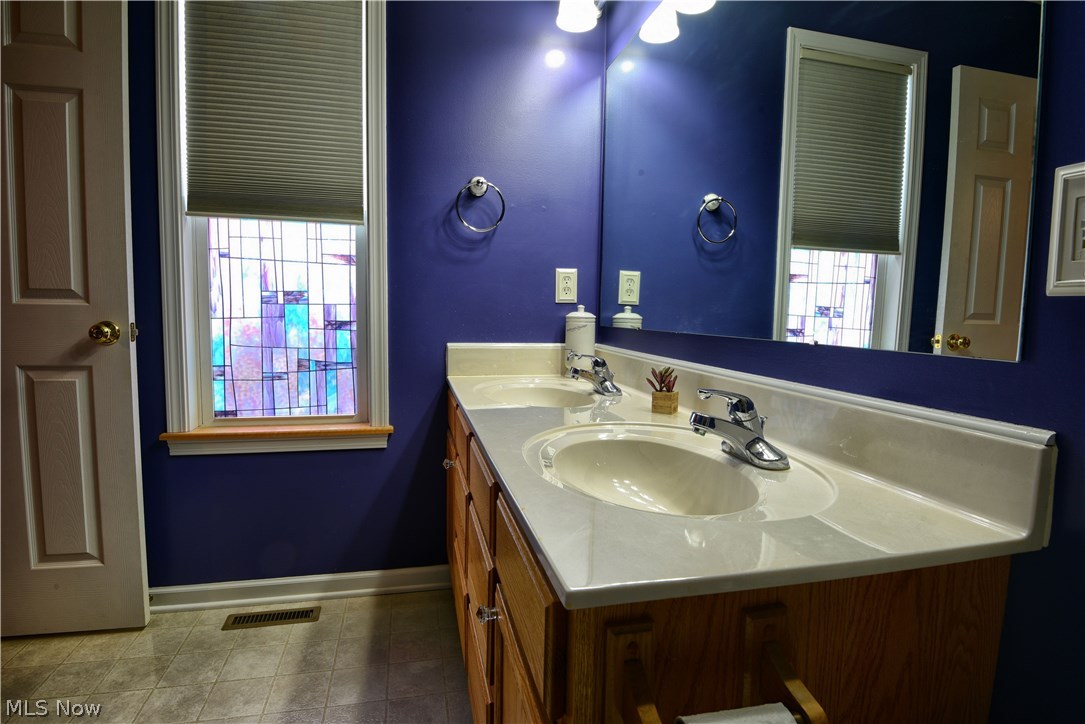 Village/Marsh Lndg Condo - Residential