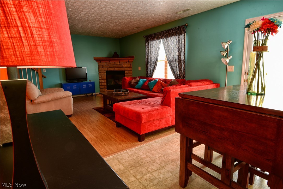 Village/Marsh Lndg Condo - Residential