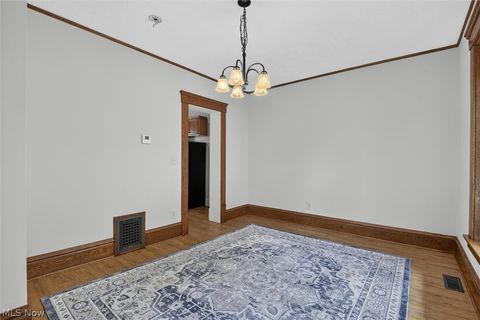 Tiny photo for 405 Silver Street, Akron, OH 44303 (MLS # 5219936)