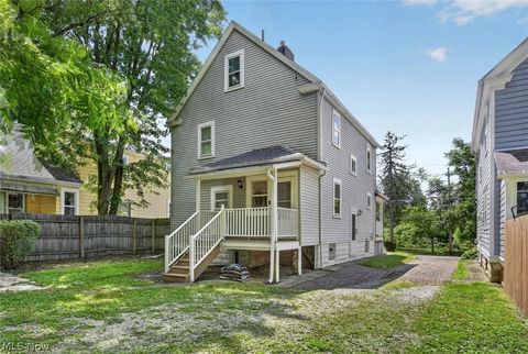 Tiny photo for 405 Silver Street, Akron, OH 44303 (MLS # 5219936)