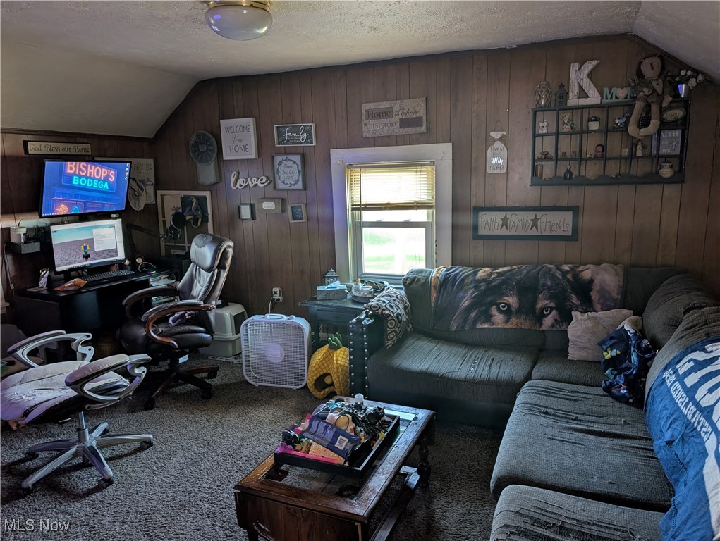 Milt/Station - Residential Income