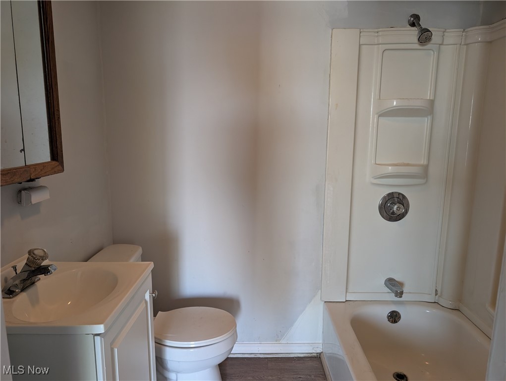 Milt/Station - Residential Income