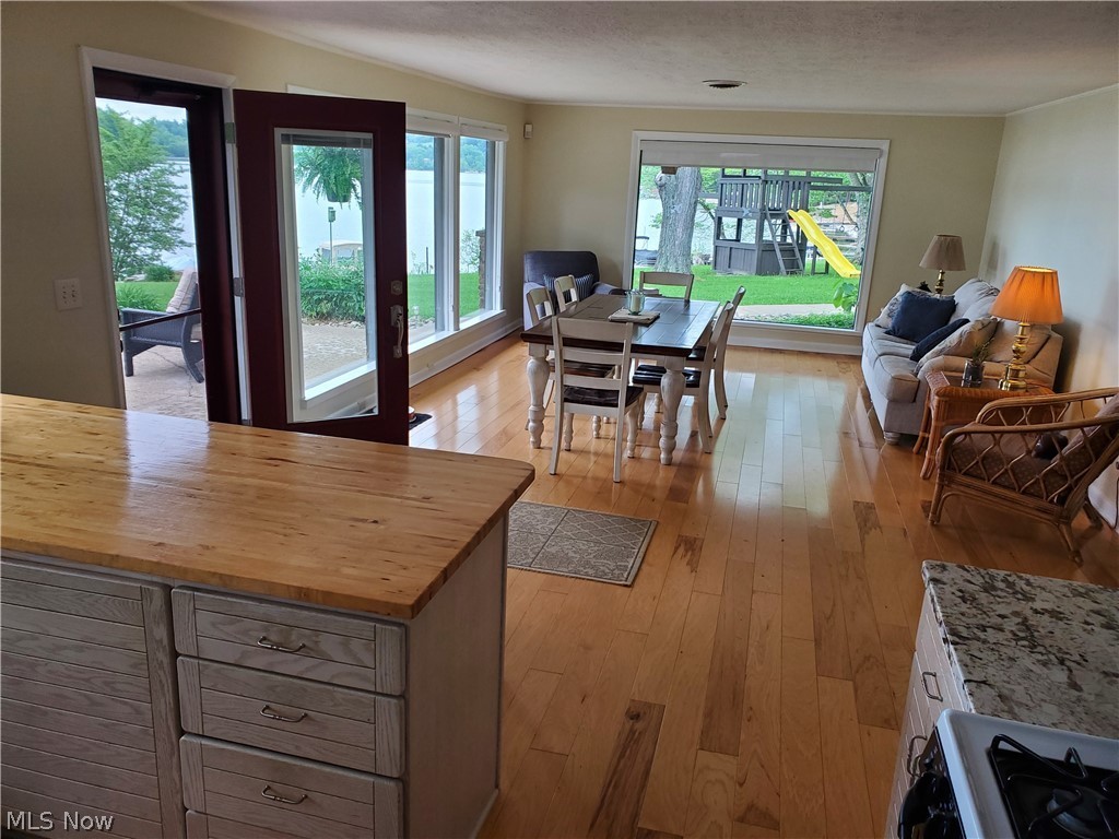 Atwood Pines - Residential