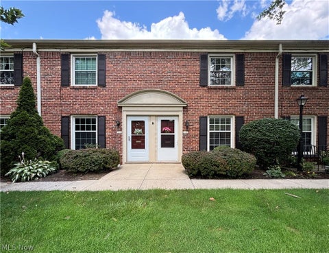 Condo For Sale - 1315 W Market Street<br/> Akron, OH 44313