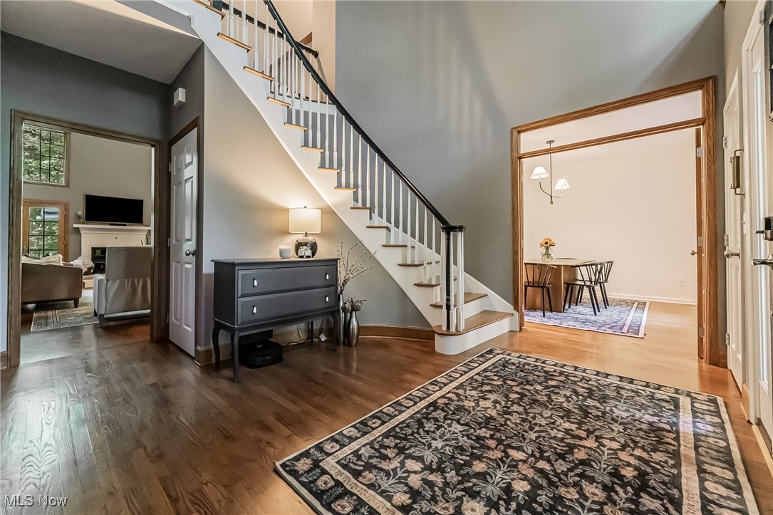 8698 Chase Drive, Chagrin Falls, Ohio image 2