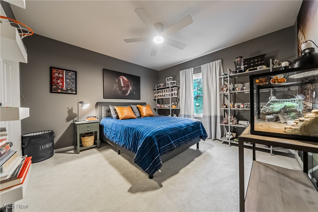 8698 Chase Drive, Chagrin Falls, Ohio image 26