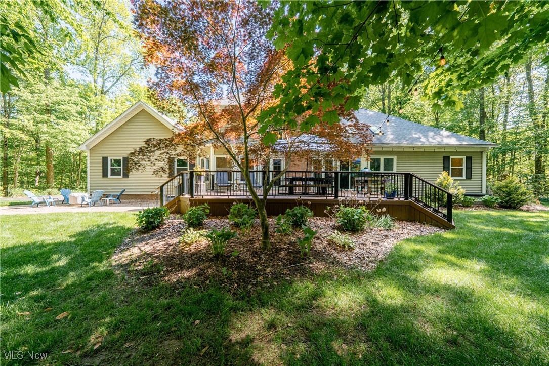 8698 Chase Drive, Chagrin Falls, Ohio image 42