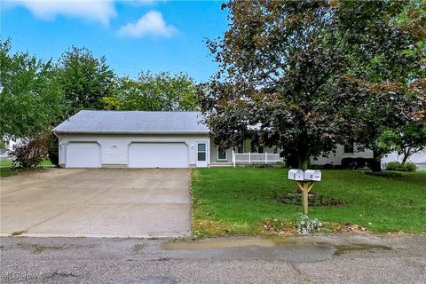 425 Overlook Drive, Rittman, OH 44270 - #: 5163401